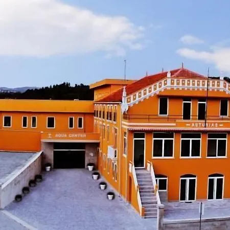 Palace Asturias & Отель 4*