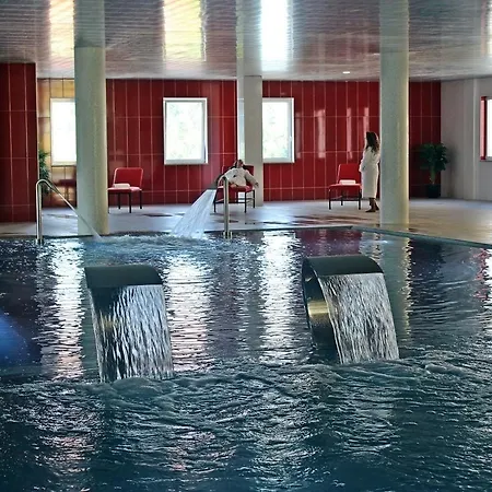 מלון Palace Asturias &