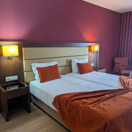 Palace Asturias & Hotel Carvalhal (Beira Alta)